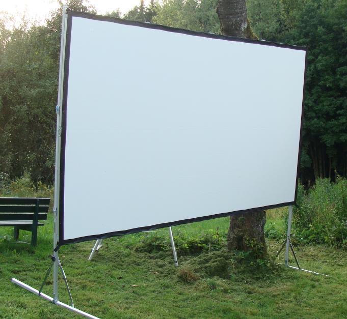 Kino Leinwand im Freien
